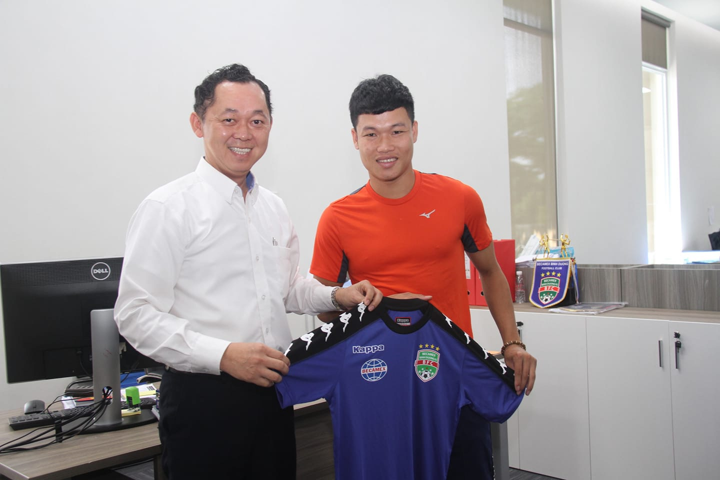 Trần Hữu Đông Triều tạm chia tay HAGL để thi đấu cho đội bóng Hải Phòng
