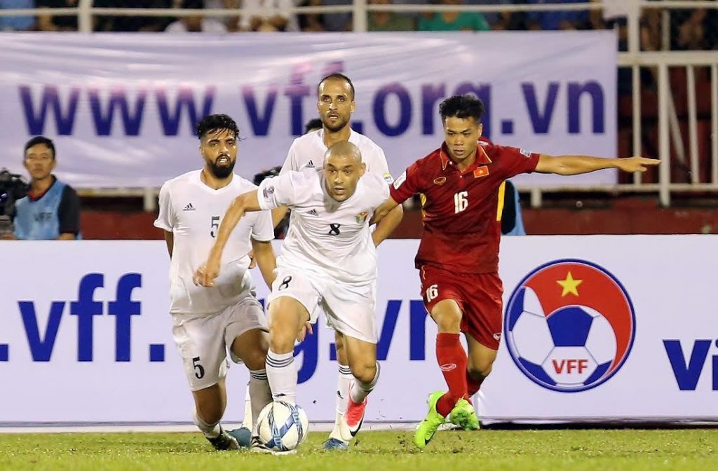 Tuyển Việt Nam cầm hòa Jordan, các cầu thủ ra sân thi đấu giao hữu nhẹ nhàng
